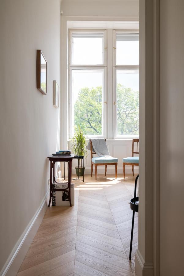 Stunning Apartment In City Center ウィーン エクステリア 写真