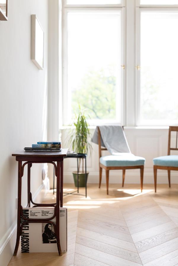 Stunning Apartment In City Center ウィーン エクステリア 写真